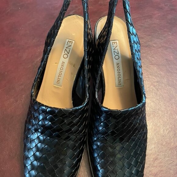 Black Woven Leather Sling-Back shoes. Size 9. 3"heel - Picture 4 of 7